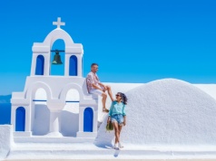 Cyklady w szczycie sezonu za 2397 PLN ☀️👙 Sierpniowe loty na Santoryn + 7 noclegów z basenem 💦🇬🇷