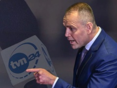 Nawrocki w Kanale Zero wrócił do akcji z reporterem TVN24. Poleciały ostre zarzuty