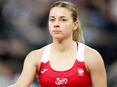 WTA w Oeiras: Maja Chwalińska - Robin Montgomery. Relacja live i wynik na żywo