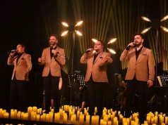 „Tenorzy przy świecach”  w MDK