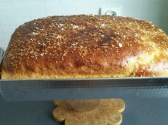 Przepis babci na mięciutkie ciasto drożdżowe. Jest świeże przez wiele dni