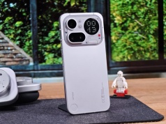 Recenzja Nothing Phone (4a) Pro: Nikt im nie powiedział, że tak się nie robi