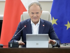 Tusk prowokuje o poranku. Wystarczyło jedno zdanie