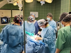 Przełomowy zabieg w Wojewódzkim Szpitalu im. Zofii z Zamoyskich Tarnowskiej. Pacjentka odzyska głos