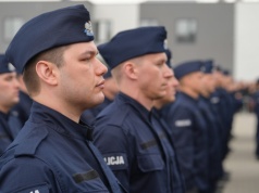 Nowi policjanci w garnizonie małopolskim. Ilu w naszym regionie?