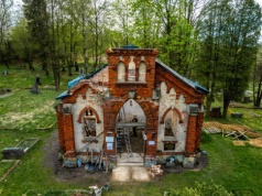 Kradzież na terenie cmentarza w Karwinie-Meksyku. Stowarzyszenie Olza Pro apeluje o pomoc