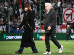 Wzruszenie przy Łazienkowskiej. Rodzina śp. Magiery podziękowała