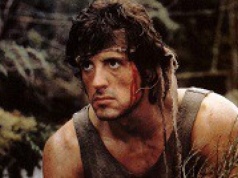 Gwiazdor Stranger Things dołącza do obsady Johna Rambo. Zagra jedną z kluczowych postaci