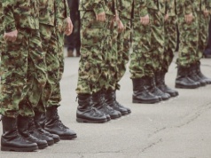 Francuski żołnierz zginął w Libanie, trzech innych zostało rannych