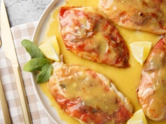 Nie musisz iść do restauracji. Ten kurczak smakuje jak we włoskiej trattorii