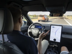 GDDKiA pokazuje skalę boomu transportowego. Na S8 200 tys. pojazdów na dobę!