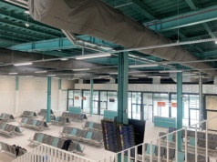 Koniec z tłumami pasażerów odlatujących z krakowskiego lotniska poza strefę Schengen