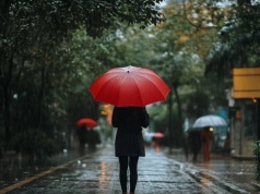 "Udawałam, że nie widzę zdrad. Tym razem jest inaczej. Zostałam na lodzie"