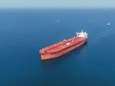 Tankowiec ostrzelany. Iran znowu zamyka cieśninę