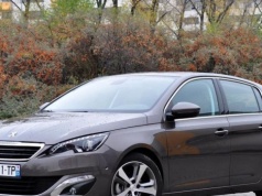 Używany Peugeot 308. Tańsza i lepsza alternatywa dla Golfa?