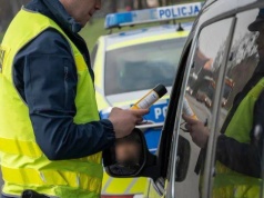 Czy rowerem, czy jaguarem – z 2 promilami nie pojedziesz. Nocna akcja pomorskiej policji