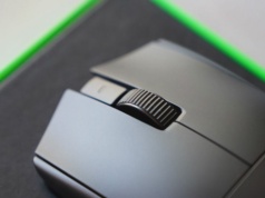 Razer Viper V4 Pro – recenzja. Lekka jak piórko, precyzyjna jak snajper