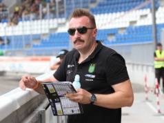 Żużel. Skandaliczna grafika ROW-u! Jest odpowiedź szkółki!