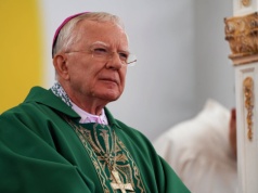 Abp Jędraszewski na Jasnej Górze: Chce się zrobić z naszej młodzieży to samo, co chciał Hitler