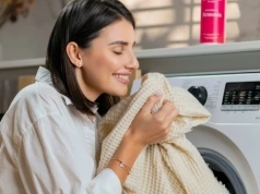 Wlej to do pralki i włącz 60°C, a zniknie kamień i brzydki zapach. Efekt po jednym cyklu