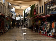 Poszła na turecki bazar. "Nagle sprzedawca pokazał mi pierścionki i zaproponował małżeństwo"