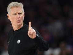 Niepewna przyszłość legendarnego trenera. "Wszyscy oferty mają termin ważności"