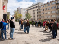 Minister wyszedł do protestujących. Jest decyzja: więcej czasu na inwestycje z KPO