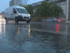 Pilny sztab kryzysowy. Służby pozostają w gotowości