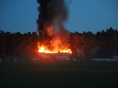 W piątek spłonął dom w Zdroju. Ruszyła zbiórka dla pogorzelców. Możesz pomóc!