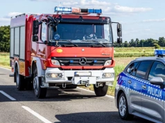 Awaryjne lądowanie samolotu. Maszyna runęła na ziemię