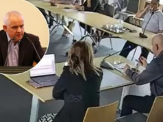 Przerwali sesję rady miejskiej, aby dyrektor mógł w spokoju dokończyć śniadanie