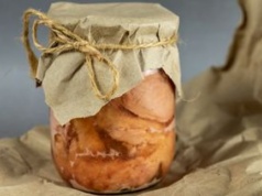 Upycham kotlety w słoiku i odstawiam. Kiedy nie mam czasu na gotowanie, wystarczy je odgrzać