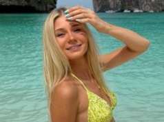 17-letnia Eliza Macudzińska pręży się w bikini przed obiektywem. Odziedziczyła urodę po mamusi? (FOTO)