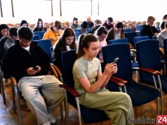 Ogólnopolskie dyktando z angielskiego. Śmiałkowie rywalizują także w Świdnicy