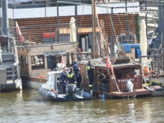 Makabryczne odkrycie przy Bulwarach Wiślanych. Z Wisły wyłowiono ciało mężczyzny