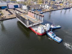 W Stoczni Szczecińskiej „Wulkan” rozpoczęto proces wodowania doku pływającego