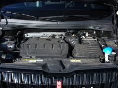 Trzaski po wyłączeniu silnika. Kiedy to normalne, a kiedy powinniśmy się martwić?