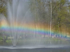 Historia i zieleń w jednym miejscu. Ten park zachwyca o tej porze roku