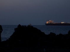 Cieśnina Ormuz znów zamknięta. Rozmowy pokojowe pod znakiem zapytania