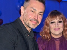 Odmieniona Kasia Skrzynecka na gali. Sukienka idealnie podkreśliła jej kształty