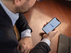 Zielona ramka na LinkedInie może zaszkodzić. Nie każdy powinien jej używać