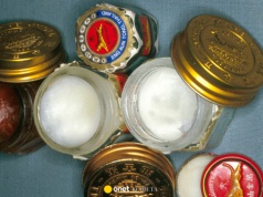 Hit PRL-u wraca do łask! Kultowa maść wciąż leczy miliony. Masz ją?