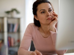 Czy za 2 i 3 maja należą się dodatkowe dni wolne? Nie daj się wrobić. Przepisy są jednoznaczne