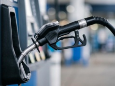 Ceny paliw spadają! Tyle zapłacisz od poniedziałku