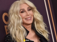 Cher osobiście odkryła, że jest babcią. Na te wieści "zaniemówiła"