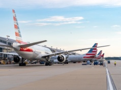 American Airlines niechętne fuzji z United Airlines