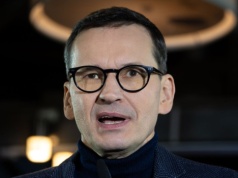 PiS grozi rozpad. On wskazał "najlepszy moment, aby pozbyć się Morawieckiego"