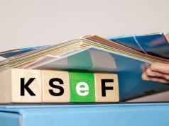 Są problemy z KSeF. Ekspert: wydłuża rozliczenia i blokuje płatności