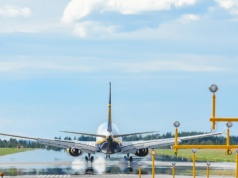 Samolot Ryanair… odleciał pusty. Zostawili niemal 200 pasażerów na lotnisku