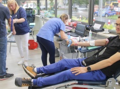 ’Możemy komuś pomóc’ – w Starostwie Powiatowym w Tarnowie znów będzie można oddać krew